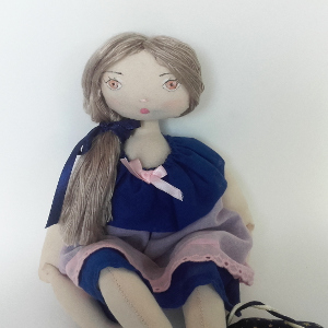Miss P�nelop patron poup�e chiffon Am�lie 2