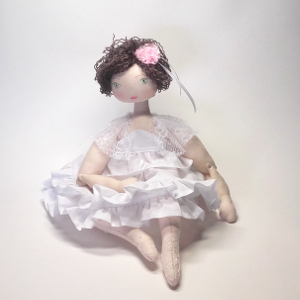 Miss P�nelop patron poup�e chiffon An�mone 1