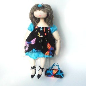 Miss P�nelop patron poup�e chiffon Margot 1