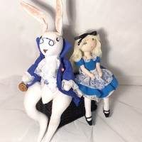 Patron poup�es chiffon : Alice au pays des merveille