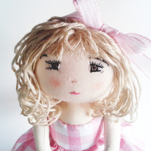 Patron et tutoriel poup�e de chiffon - Amandine - Miss Penelop