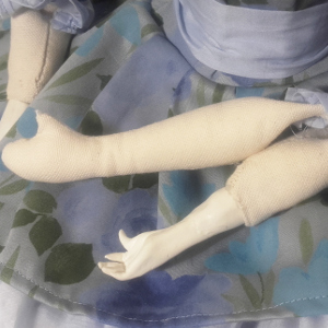 Patron poup�e en tissu - Miss Penelop - Camille