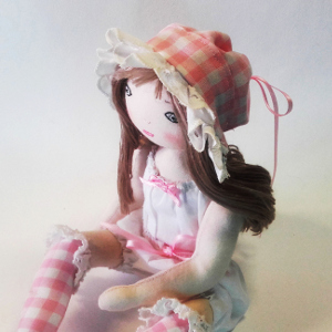 Patron poup�e en tissu - C�lestine - Miss Penelop