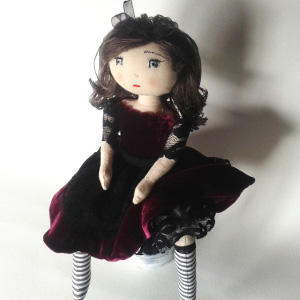 Patron poup�e d'artiste - Clara