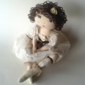 Miss Penelop - Patron pou�e en tissu - Coco