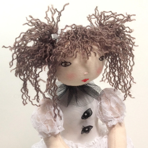 Patron et tutoriel poup�e d'artiste - Lily-Rose